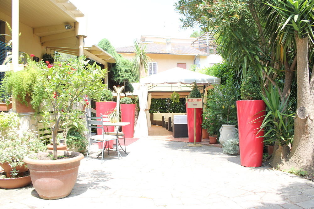 Hotel La Torraccia Тарквиния Экстерьер фото